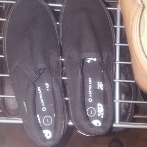 Air walk. 1. Boys. Black.